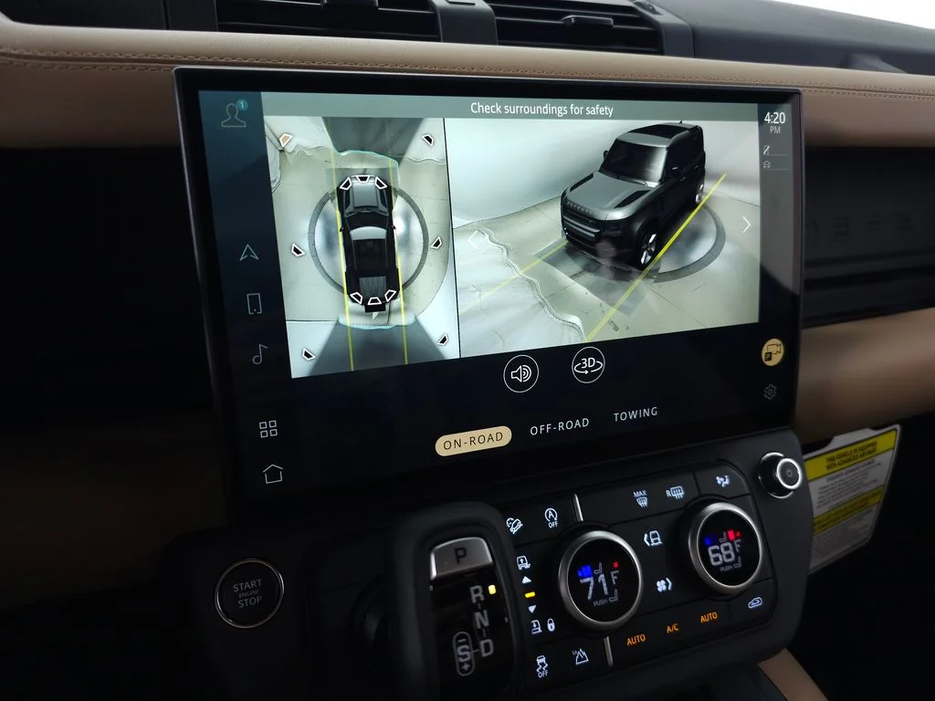 New 2026 Santorini Black Land Rover X-Dynamic SE image 29