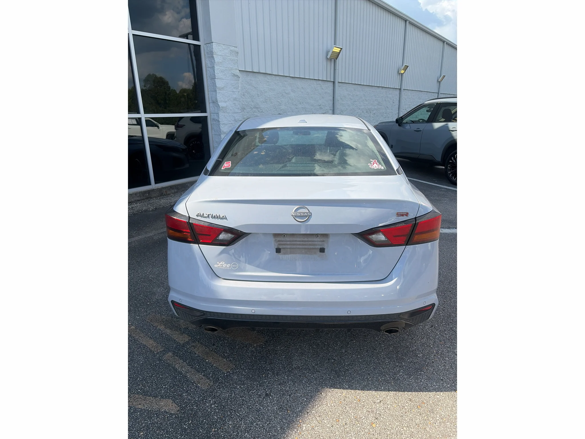 Used 2024 BLUE Nissan 2.5 SR image 3