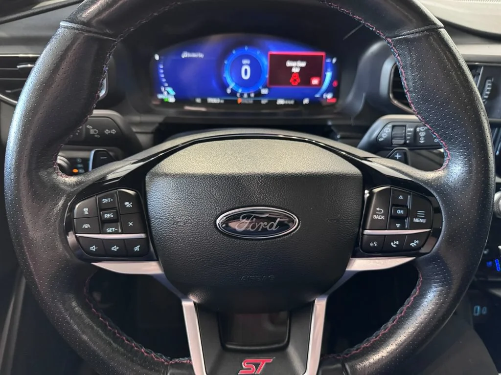 2023 Ford Explorer ST - Photo 14