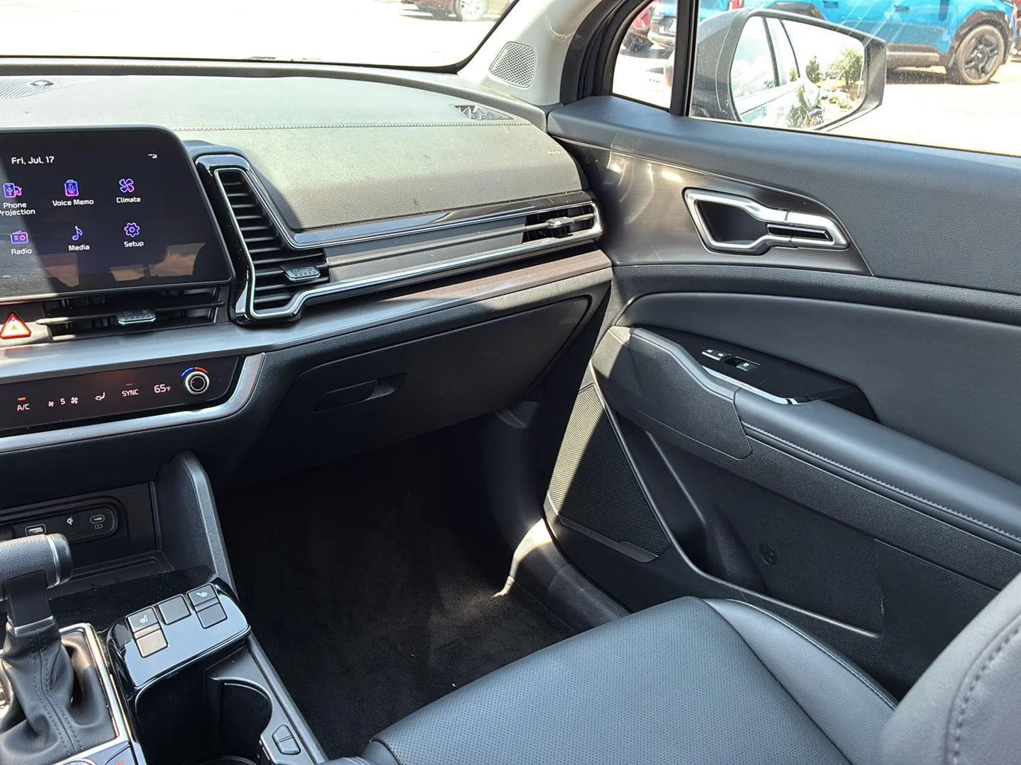 Used 2024 Gravity Gray Kia EX image 23