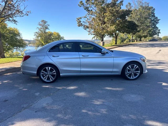 Used 2018 Silver Mercedes-Benz C 300 image 8