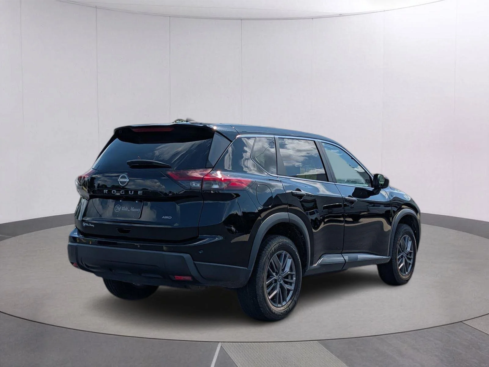 Used 2024 Super Black Nissan S image 5