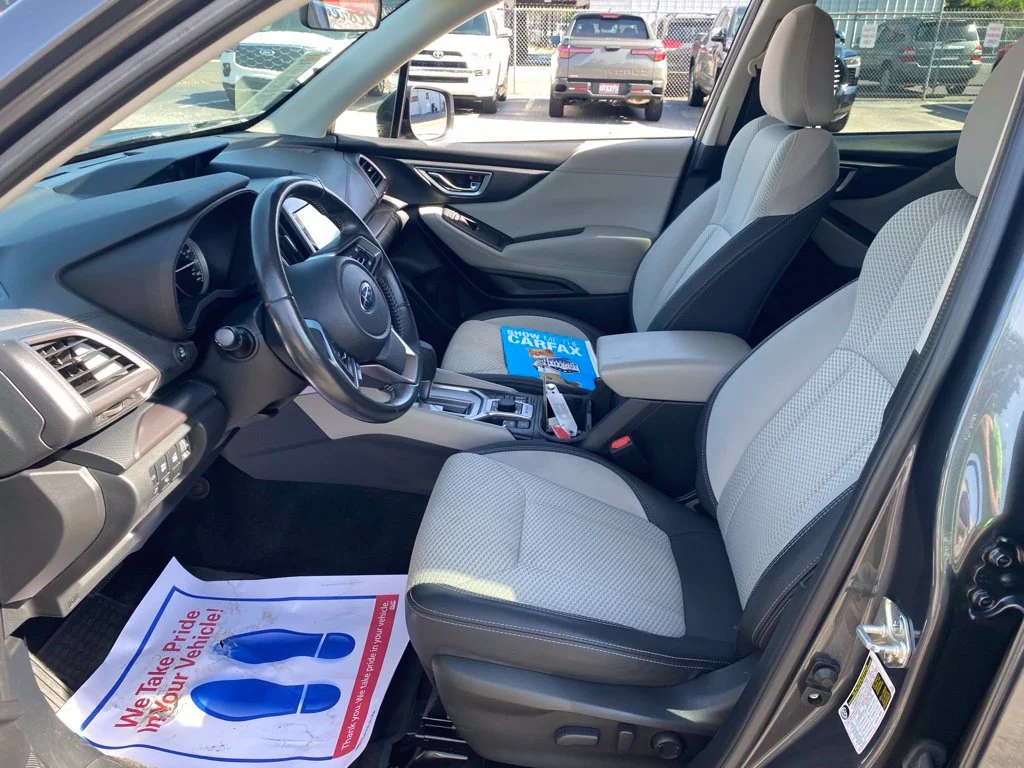 Used 2022 Gray Subaru Premium image 5