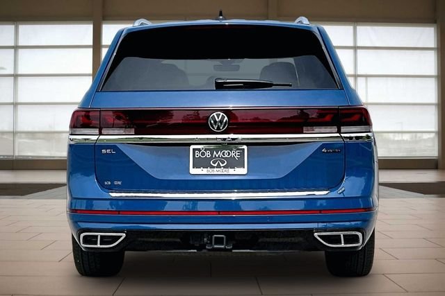 Used 2025 Blue Volkswagen 2.0T SEL Premium R-Line image 4