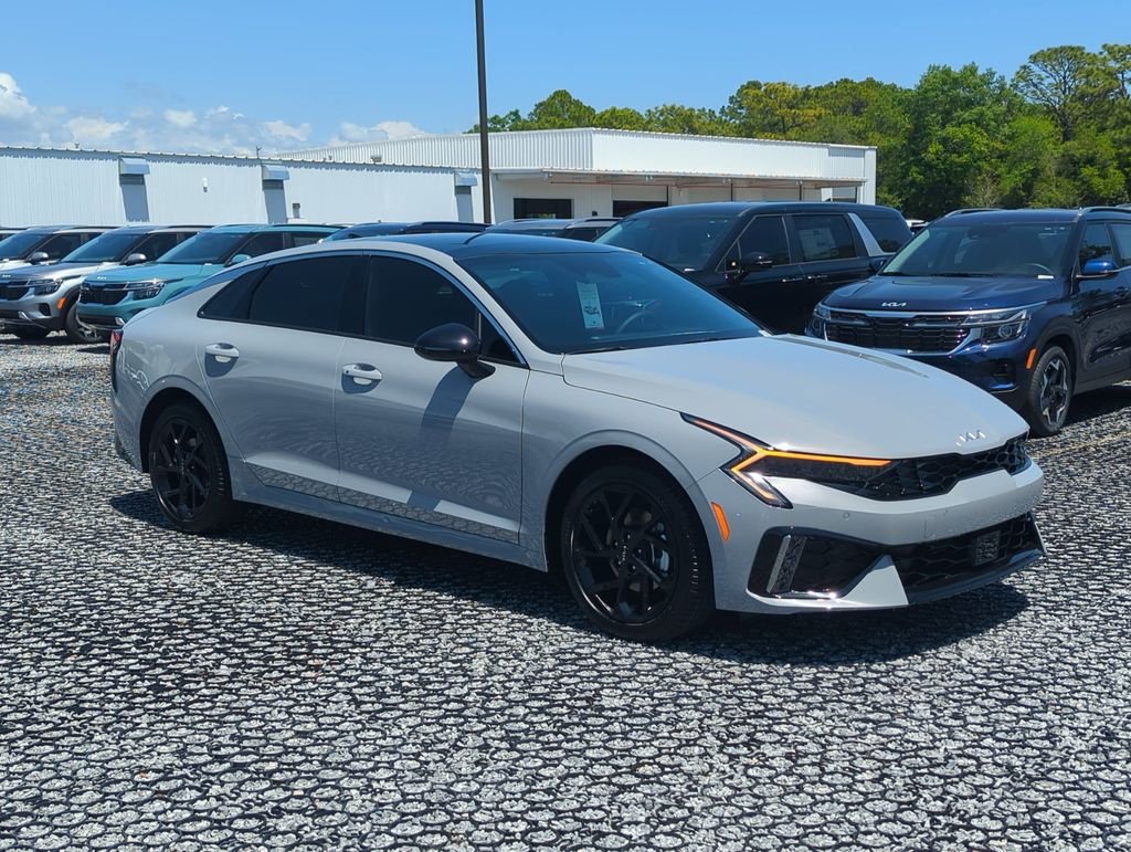 New 2026 Wolf Gray Kia GT-Line FWD image 9