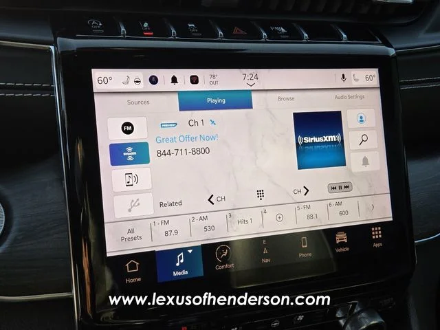 Used 2021 Silver Jeep Overland image 27
