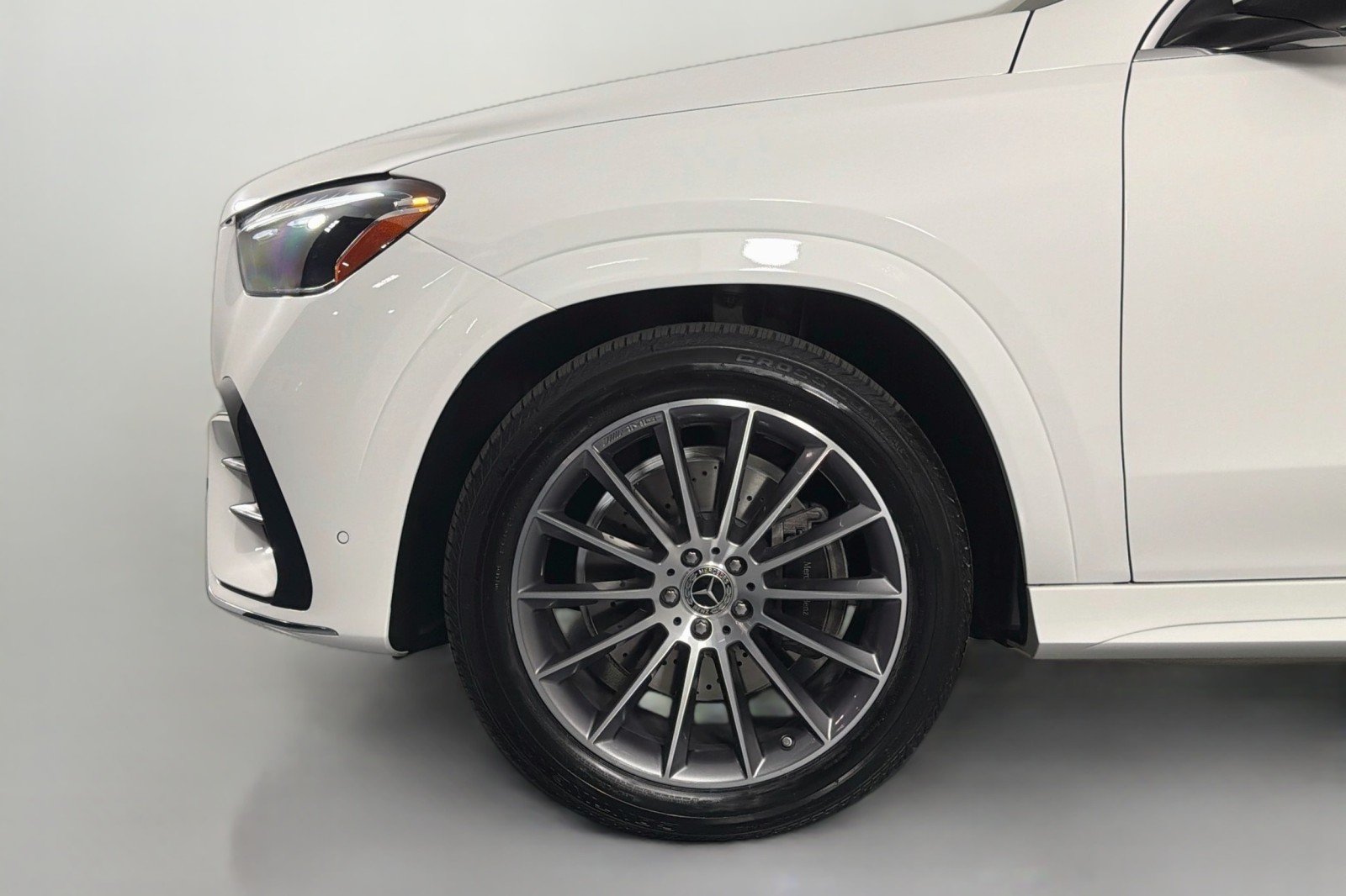 Certified Used 2024 Polar White Mercedes-Benz 450 image 10