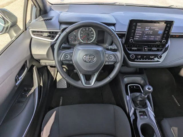 2022 Toyota Corolla SE - Photo 16