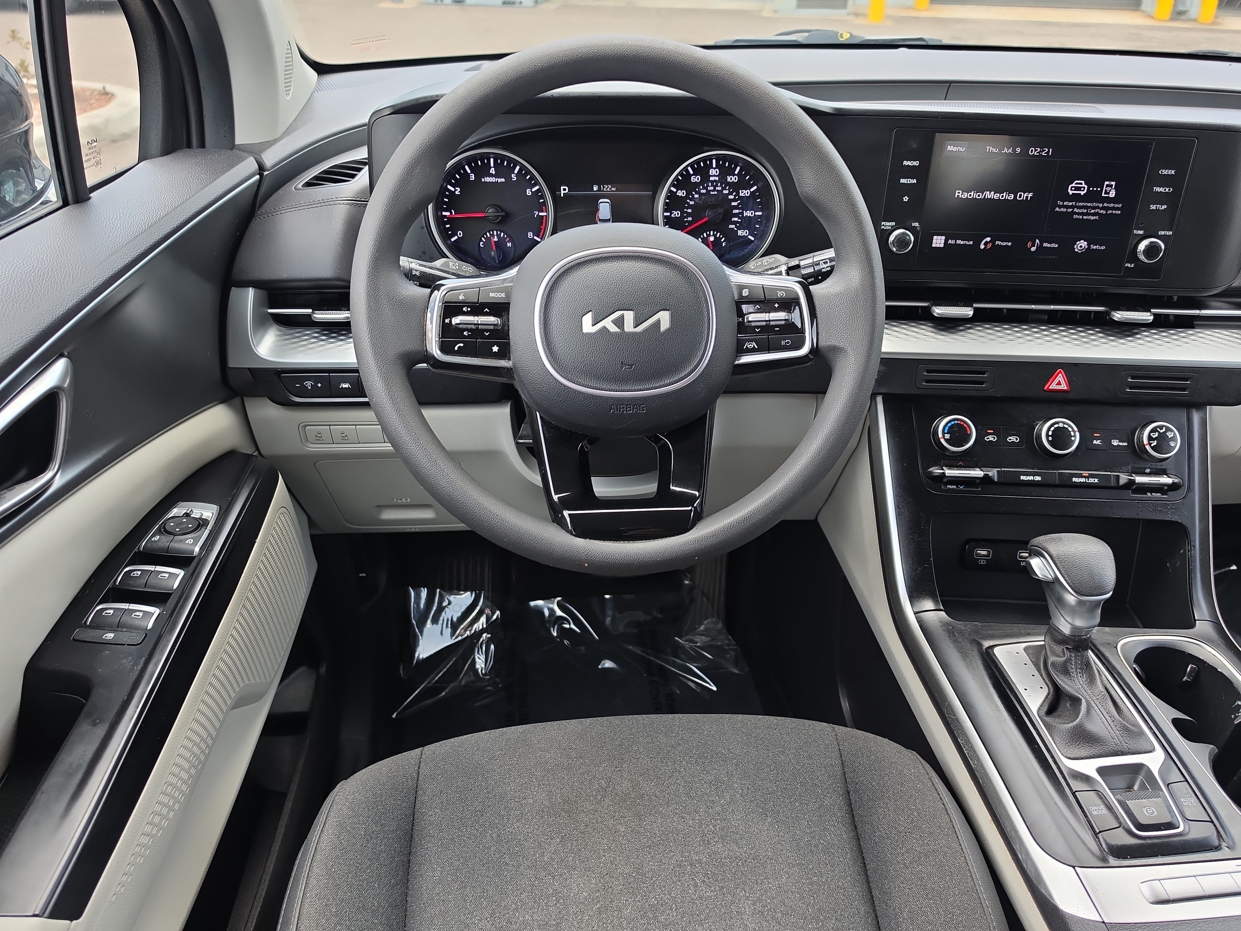 Certified Used 2024 Panthera Metal Kia LX image 13