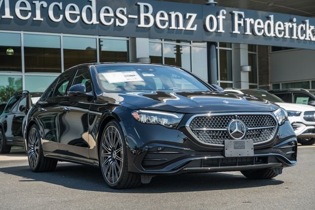 2026 Mercedes-Benz E-Class E450 4MATIC's photo