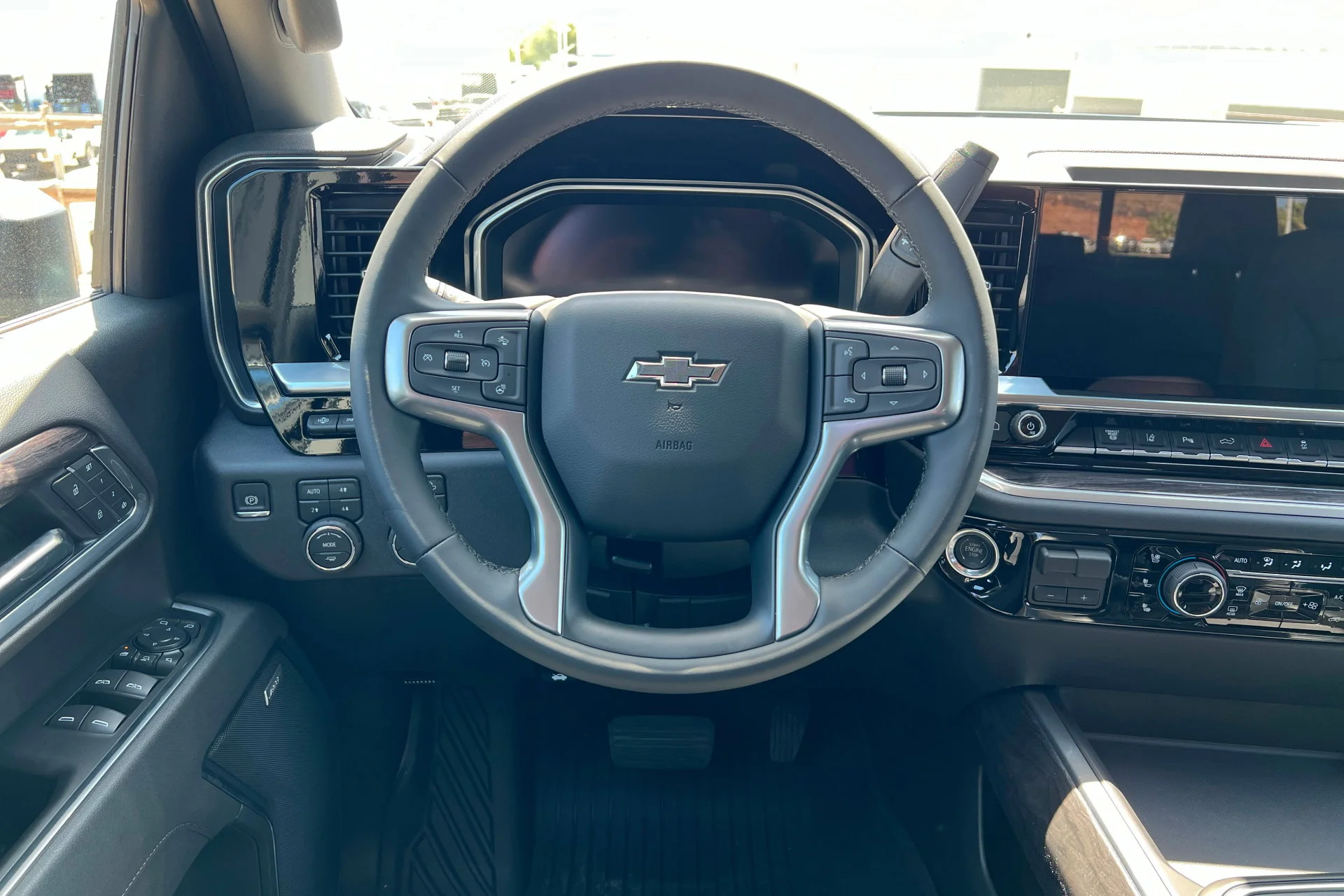 2026 Chevrolet Silverado 2500 HD LTZ - Photo 12