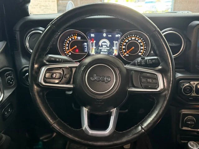 Used 2021 Black Jeep Unlimited Sahara Altitude image 15