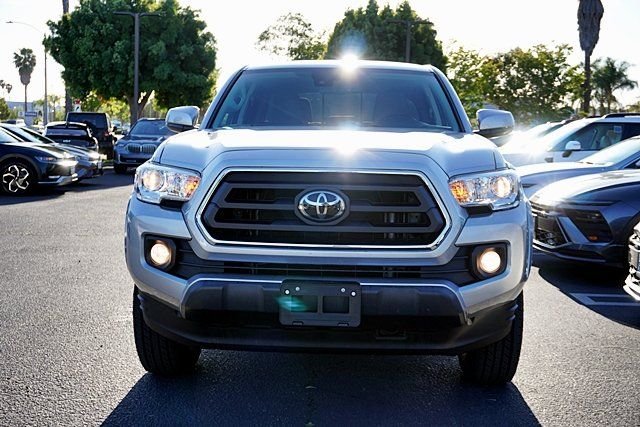 Used 2022 Silver Toyota SR5 image 4