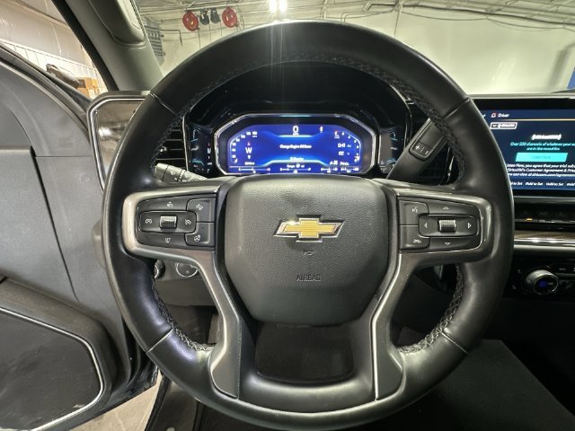 Used 2023 Gray Chevrolet LT image 15