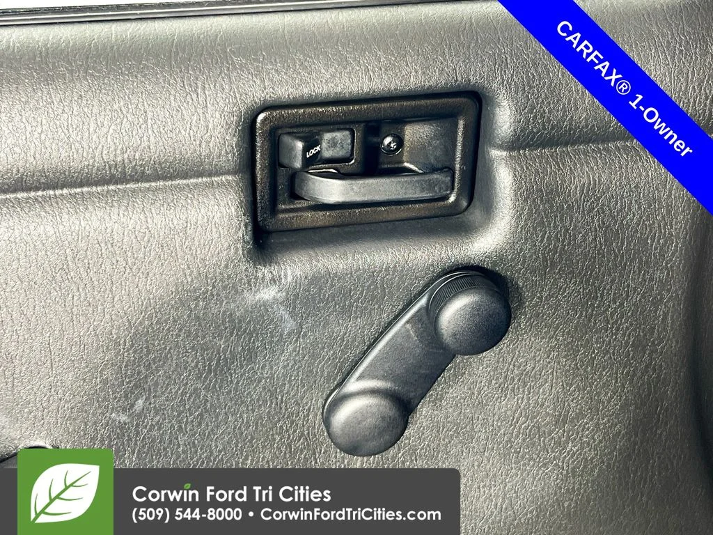 Used 2003  Jeep Rubicon image 11
