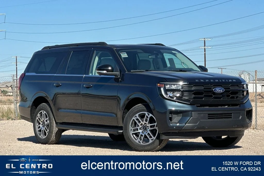 2026 Ford Expedition Active MAX 4x4's photo