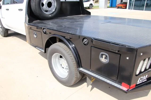 New 2025 Summit White Chevrolet Work Truck image 11
