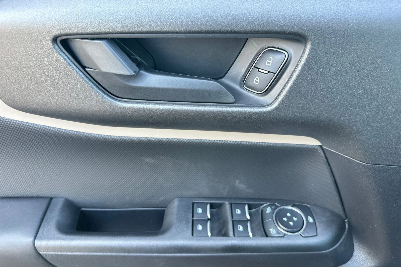New 2026 Carbonized Gray Metallic Ford Big Bend® image 7