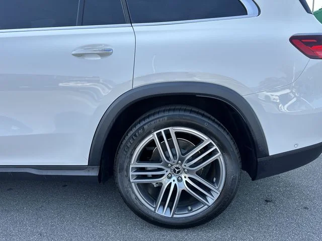 Used 2024 White Mercedes-Benz GLS 450 image 10