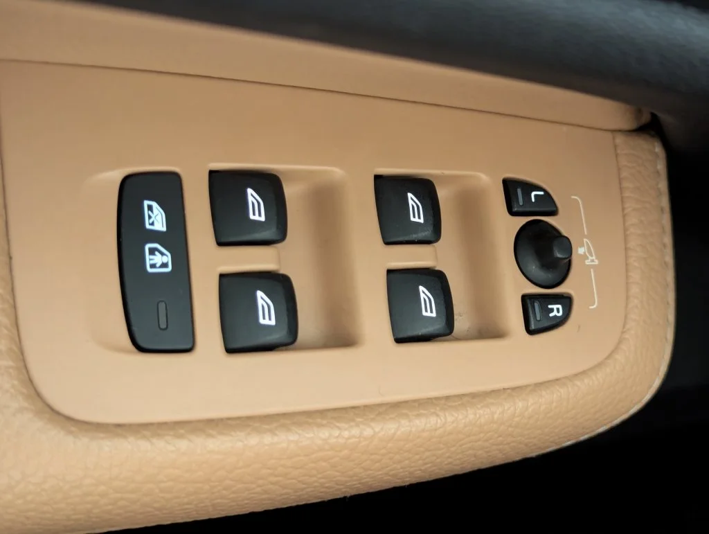 Certified Used 2020 Black Volvo T5 Inscription image 48