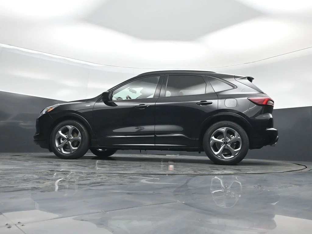 Used 2023 Black Ford ST-Line image 46