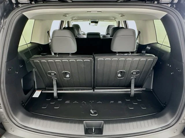 New 2026 Black Hyundai SEL image 22