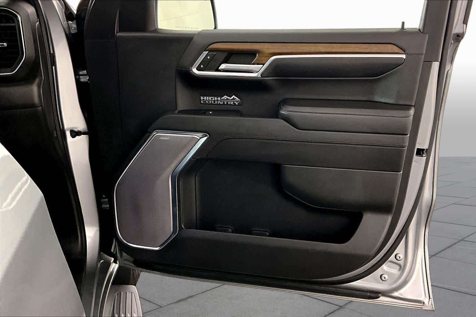 Used 2023 Sterling Gray Metallic Chevrolet High Country image 41