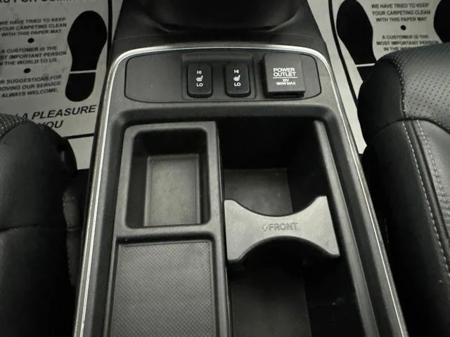 Used 2016 White Honda Touring image 17