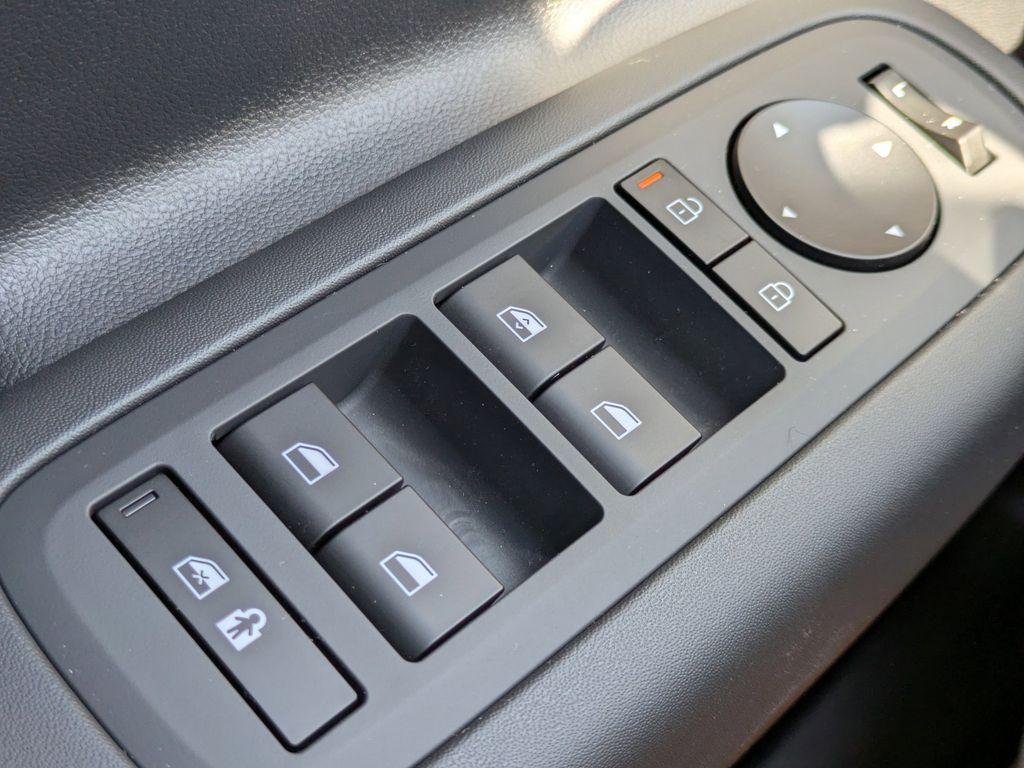 New 2026 Gray Hyundai SE image 22