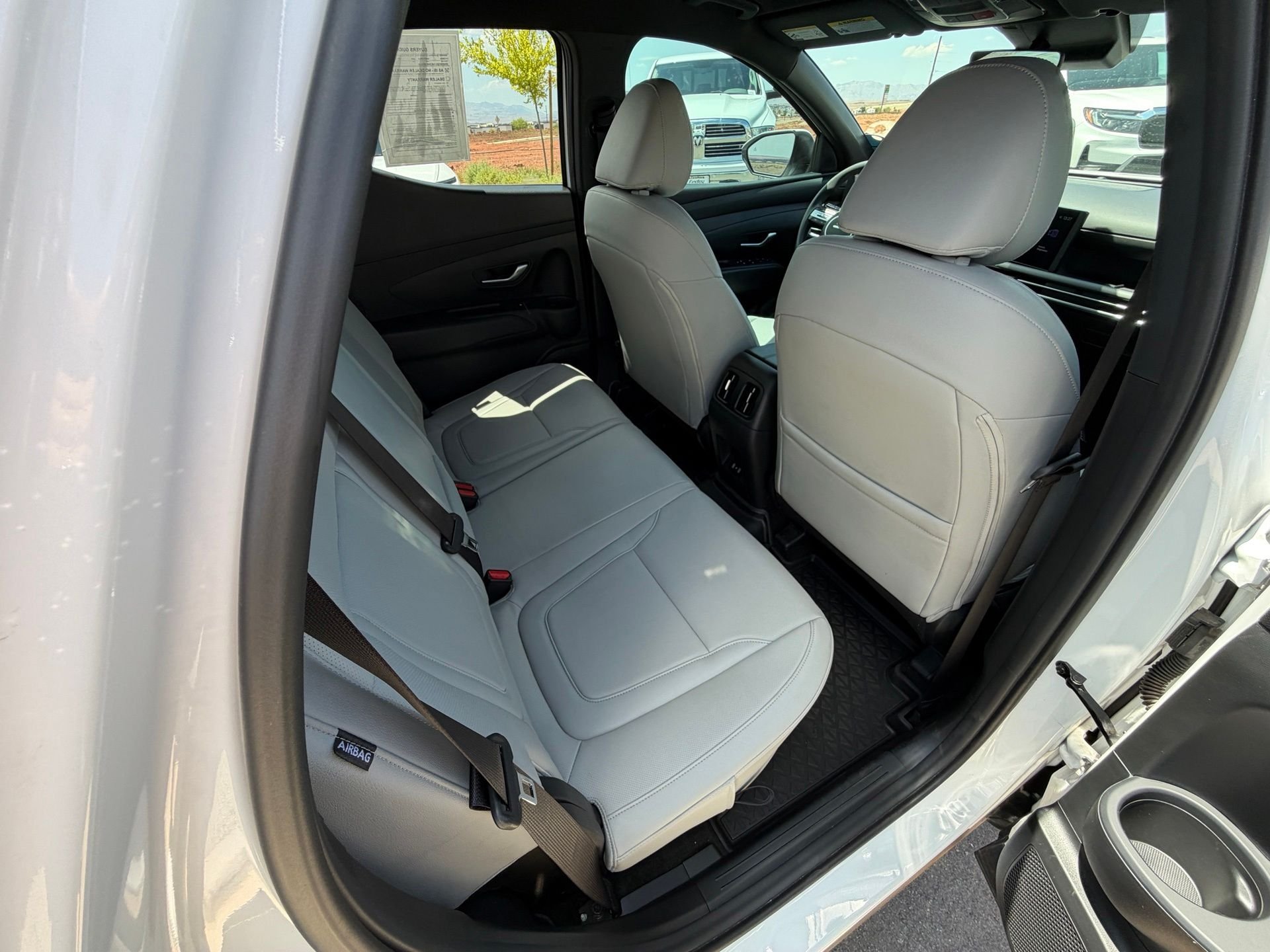 Certified Used 2025 White Hyundai SEL image 35
