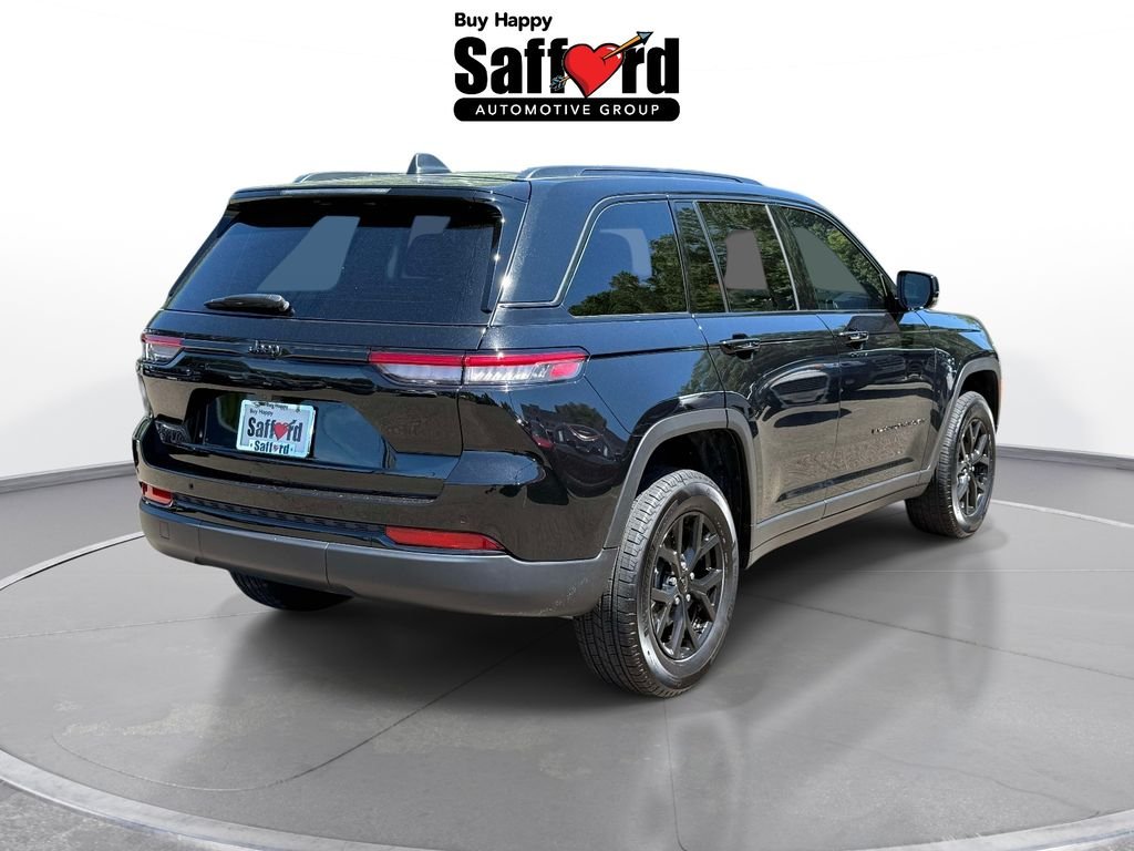 Used 2025 Black Jeep Altitude X image 8