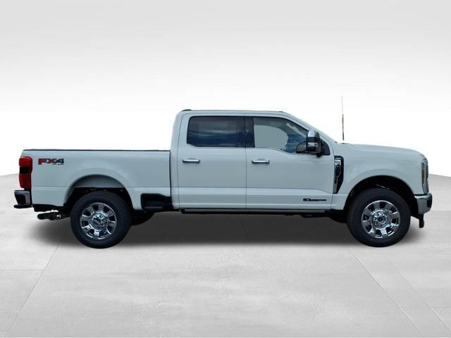New 2026 Star White Metallic Tri-Coat Ford Lariat image 13