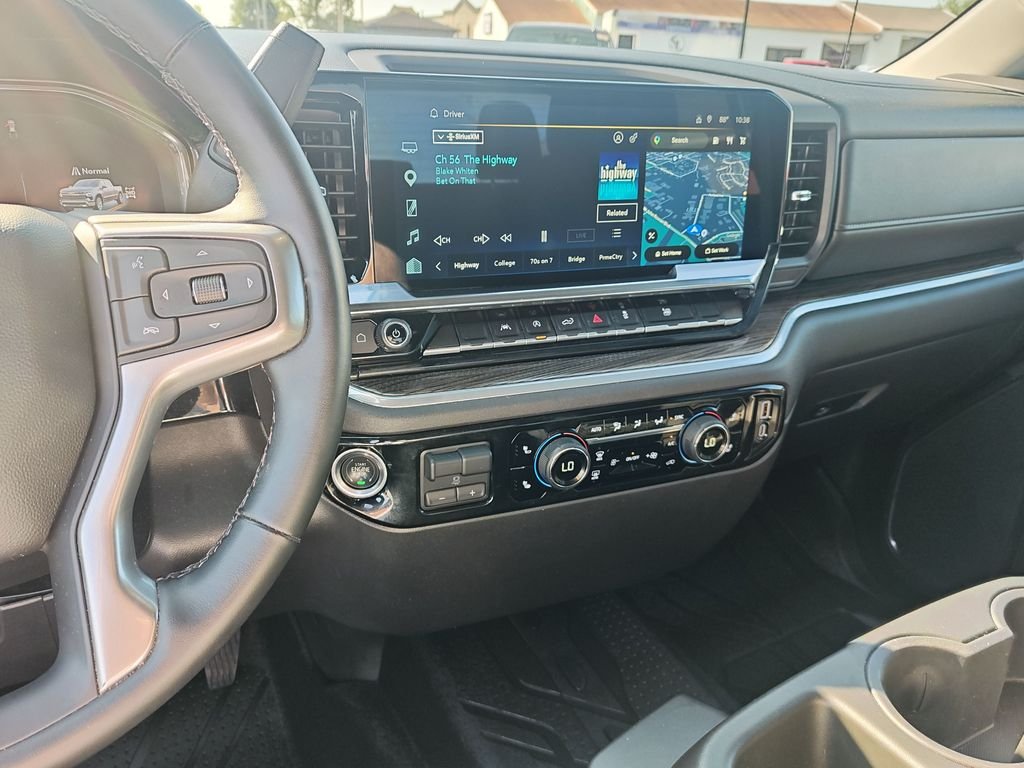 Used 2025 Blue Chevrolet LT image 20