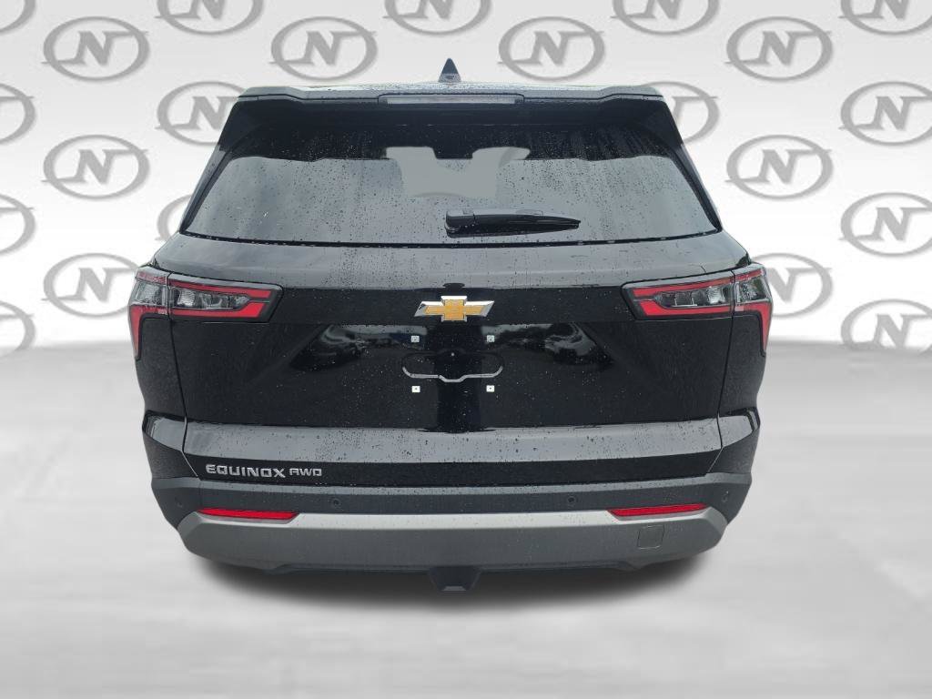 2027 Chevrolet Equinox LT - Photo 12