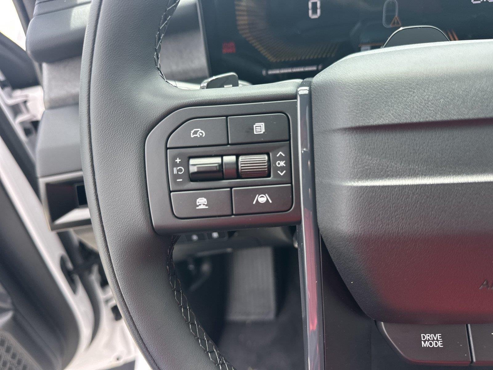 New 2027 Glacial White Pearl Kia X-Line EX image 2