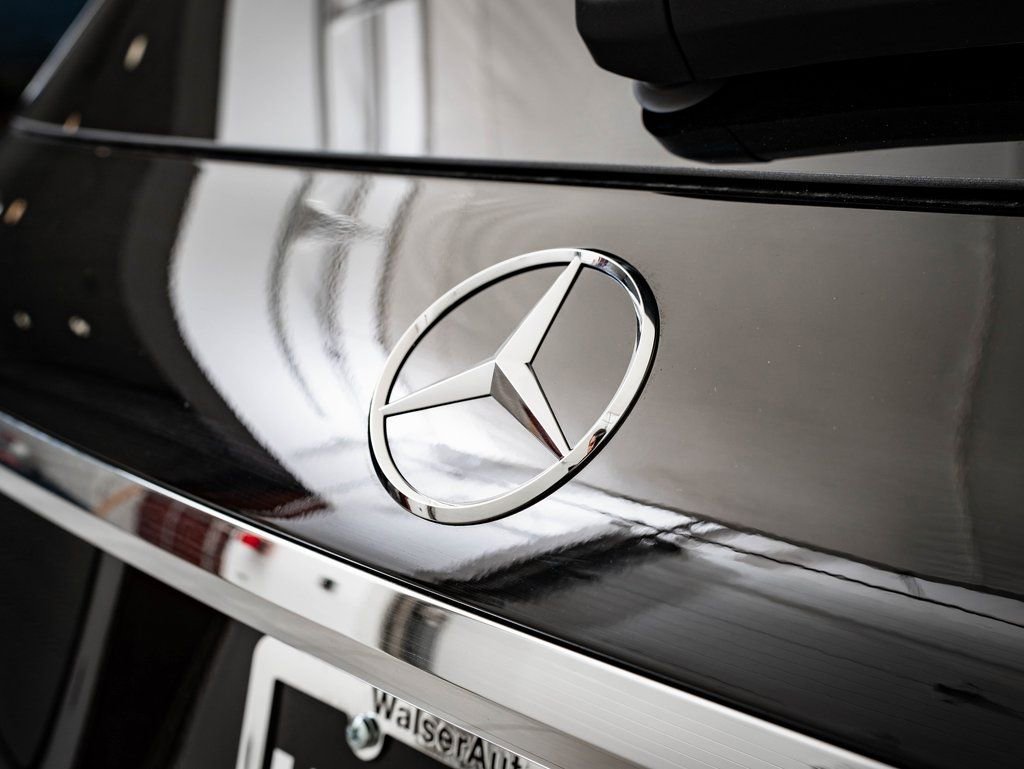 New 2026 Black Mercedes-Benz GLE 350 image 18