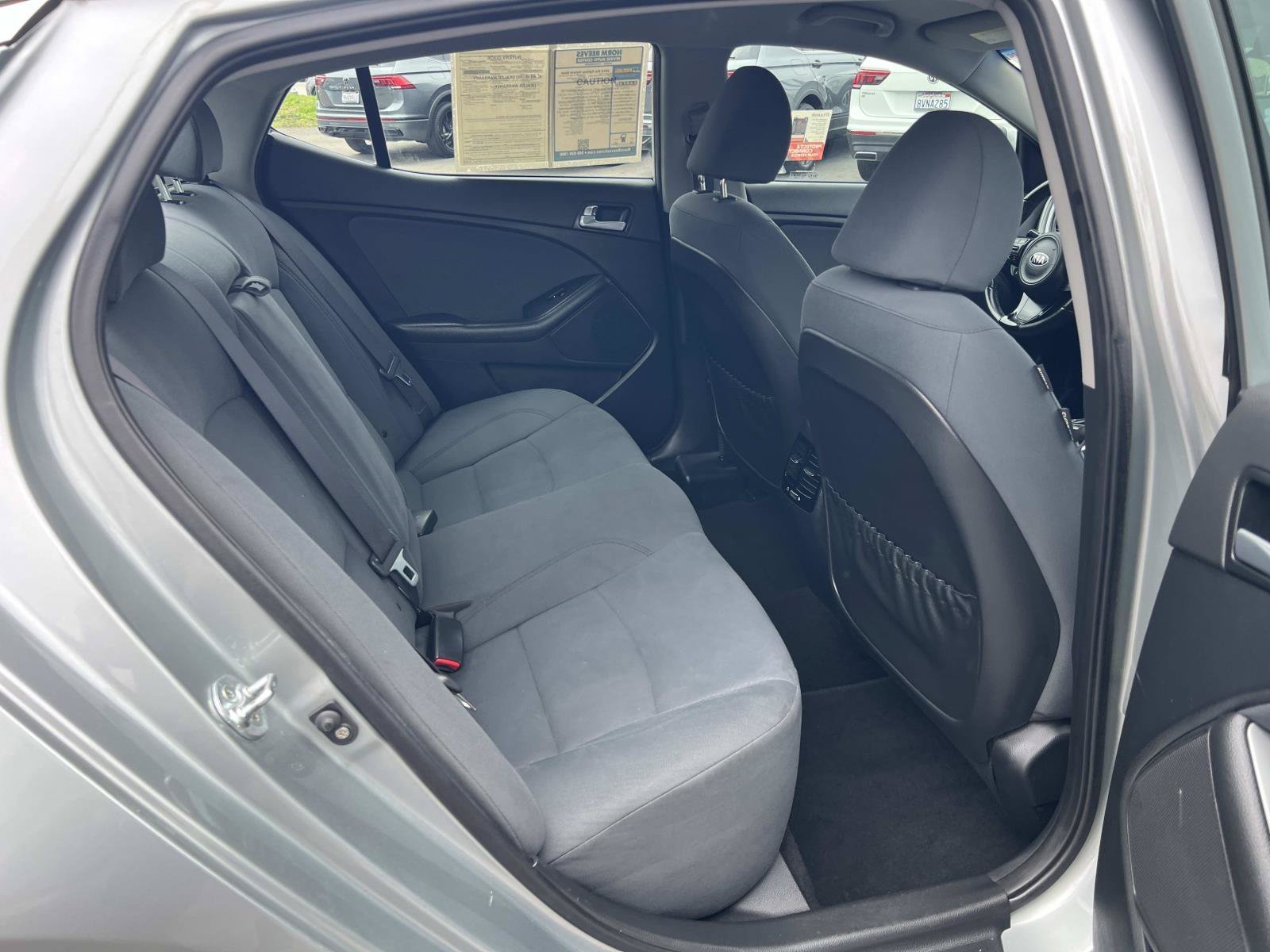 Used 2015 Aluminum Silver Metallic Kia  image 29