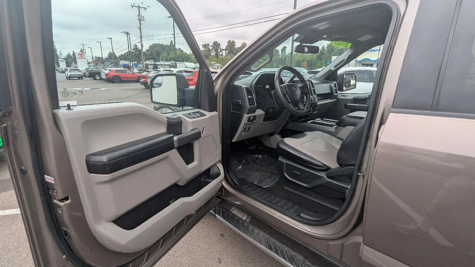 2020 Ford F-150 XLT - Photo 15