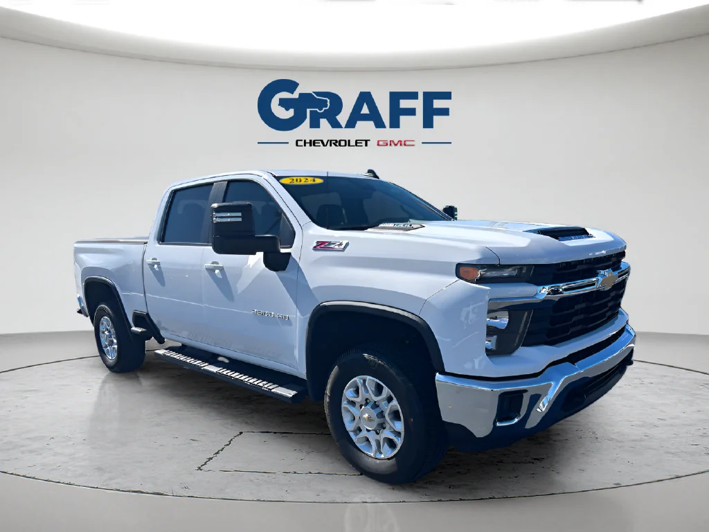 Certified Used 2024 Summit White Chevrolet LT image 7