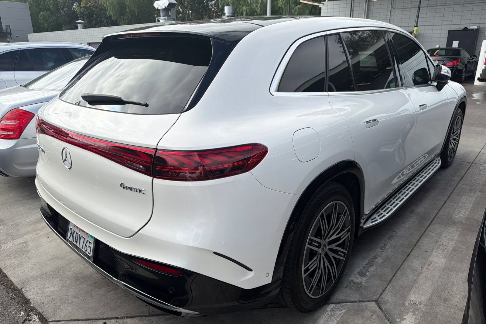 Used 2023 White Mercedes-Benz 580 image 6