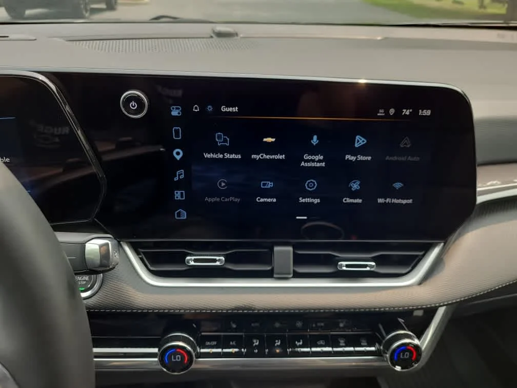 New 2027 Sterling Gray Metallic Chevrolet LT image 17