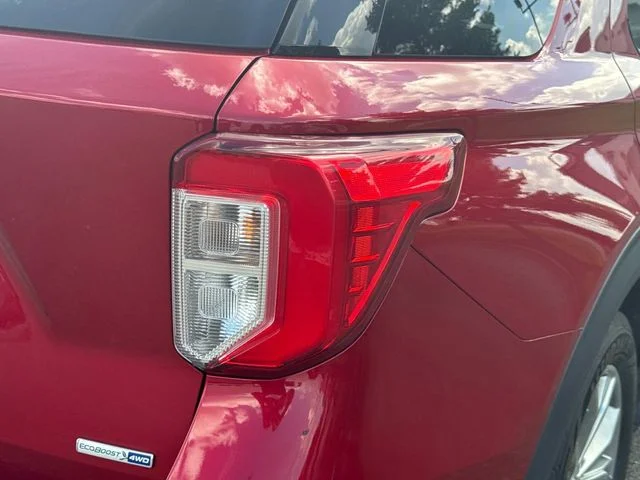 Used 2020 Red Ford XLT image 13