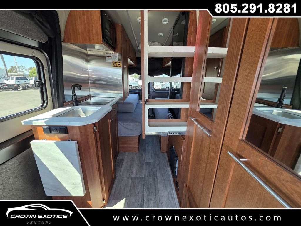 Used 2021 Gray Ram High Roof image 32
