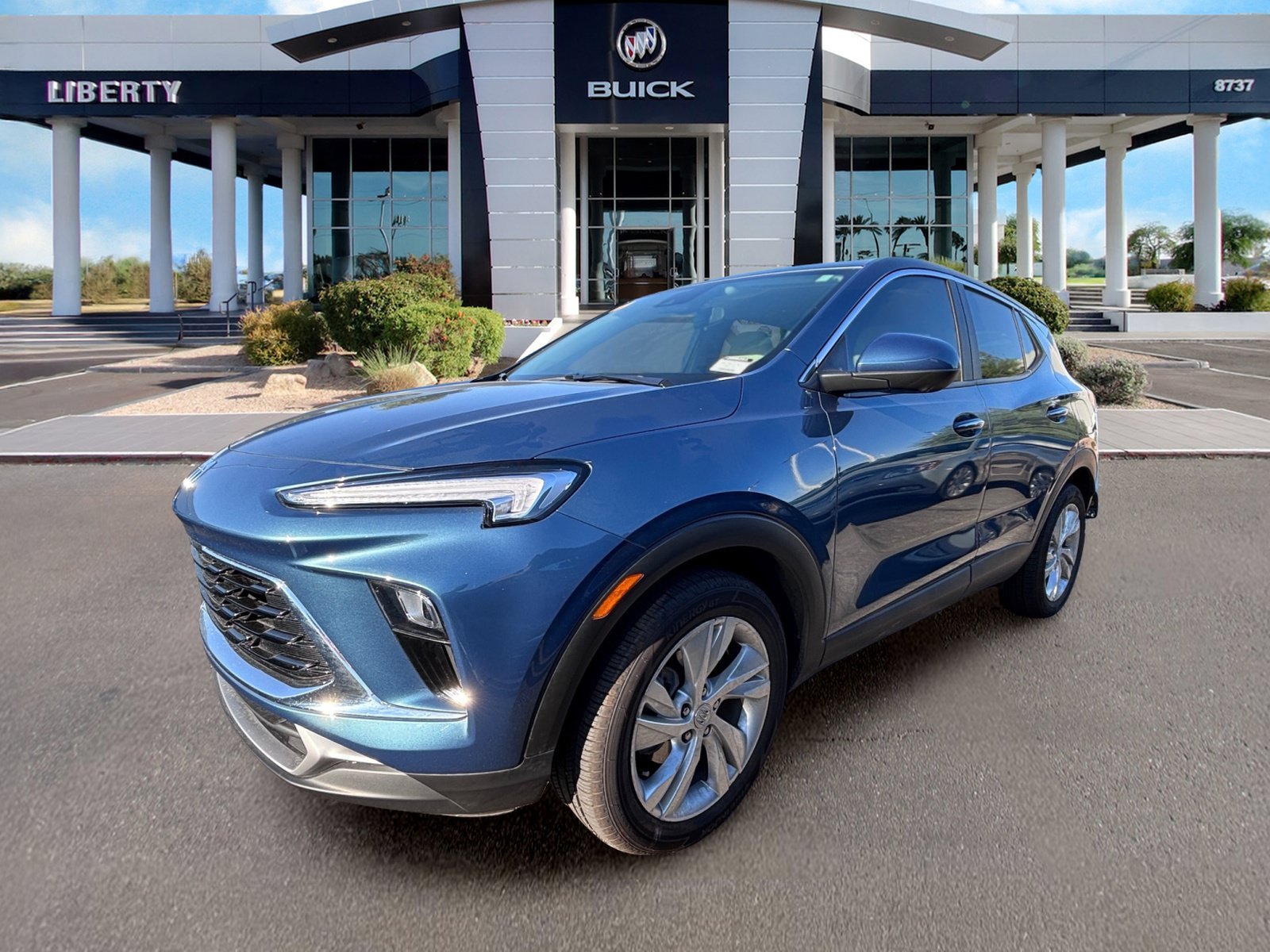 Used 2025 Ocean Blue Metallic Buick Preferred image 4