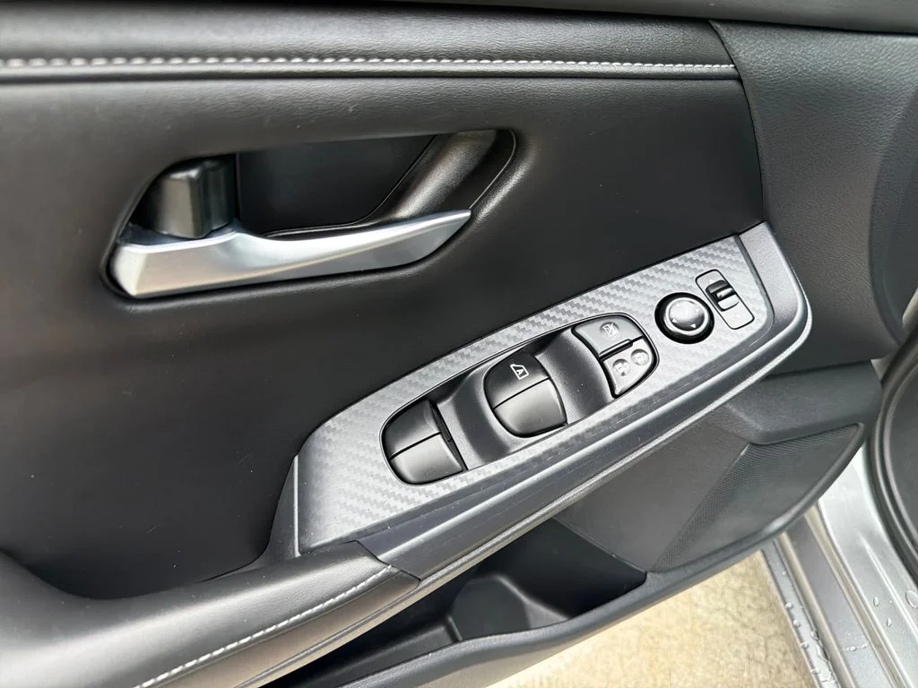 2023 Nissan Sentra SV - Photo 16