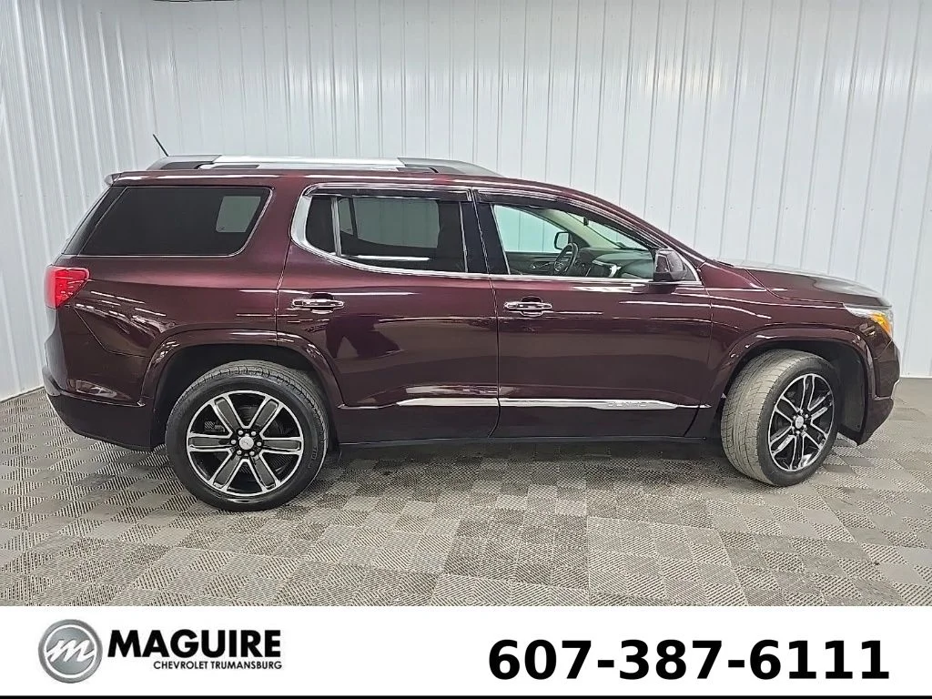 Used 2017 Red GMC Denali image 2