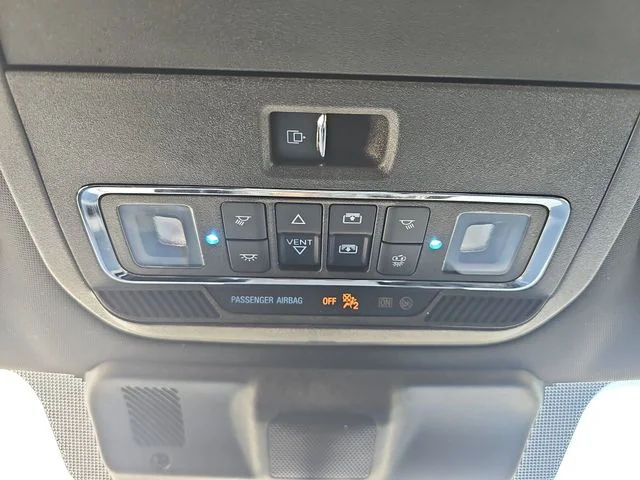 Used 2025 Blue Ford Lariat image 26