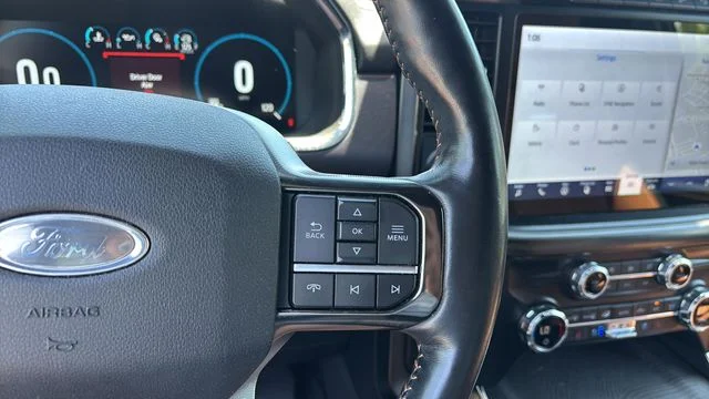 Used 2021 White Ford Platinum image 21