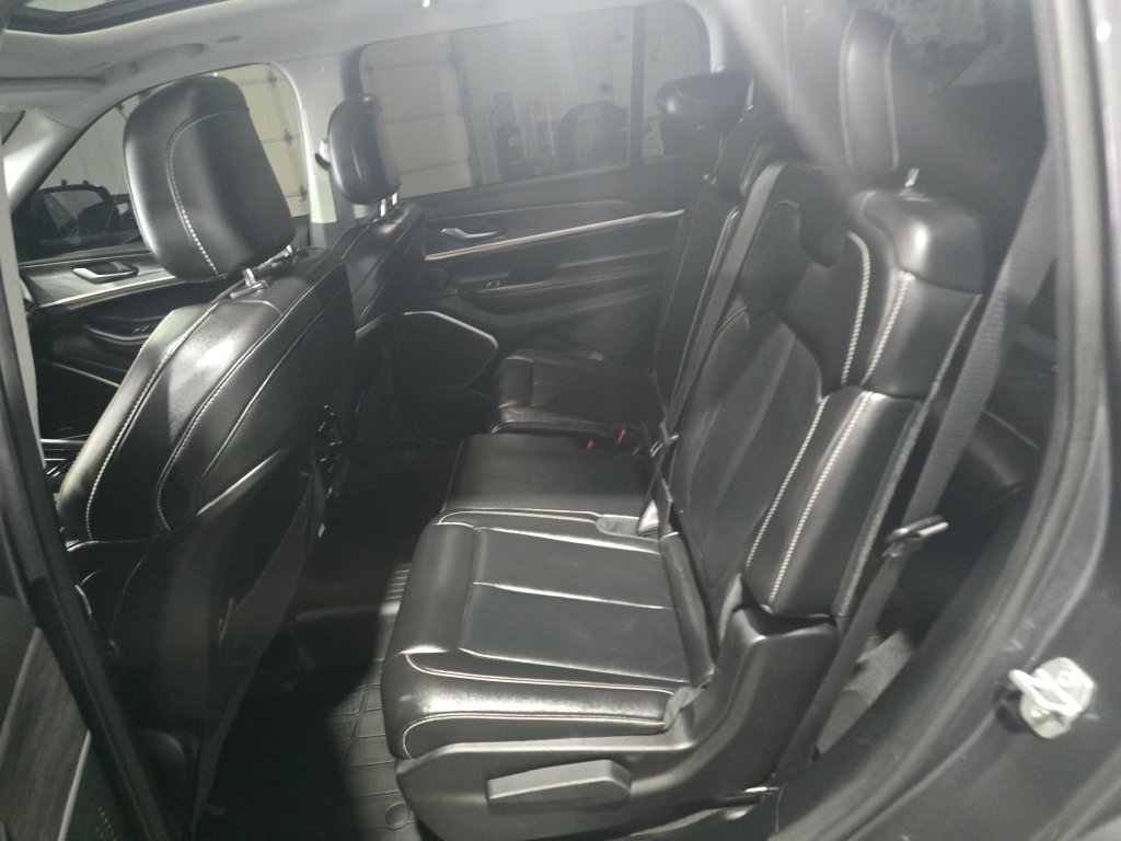 Used 2021 Gray Jeep Limited image 14