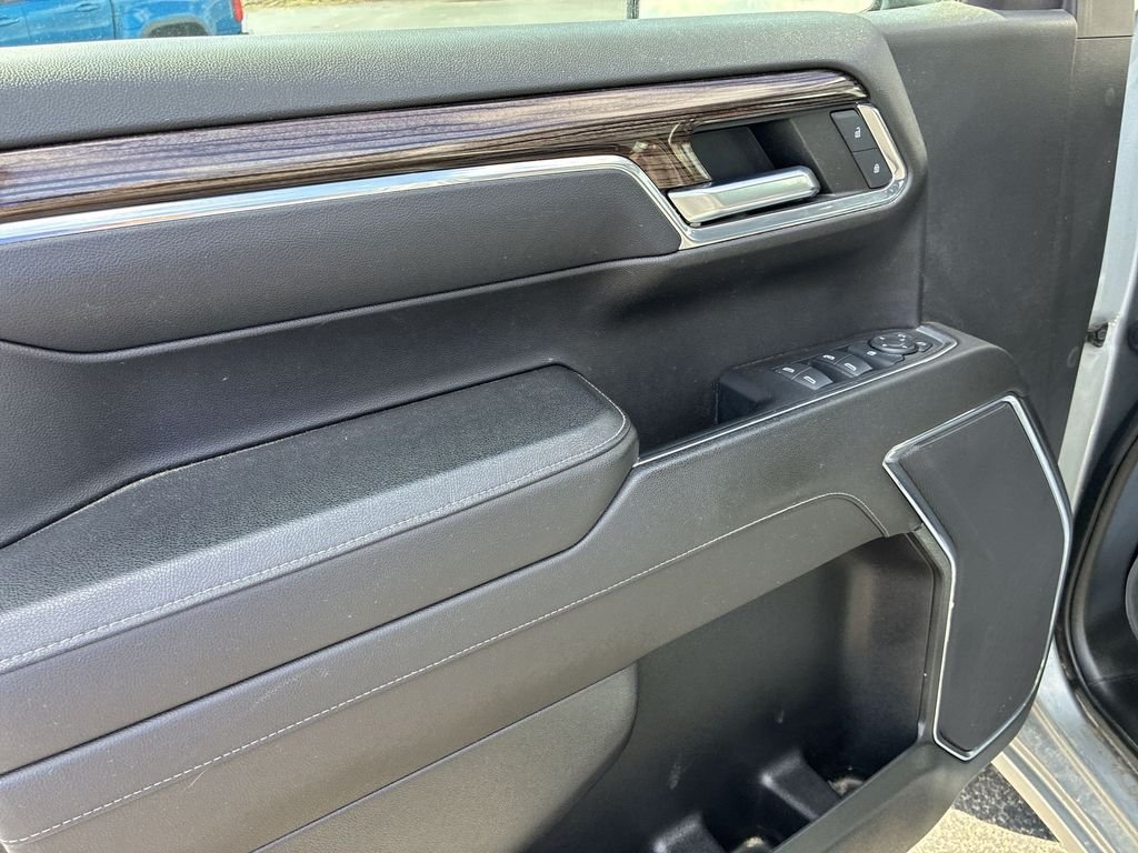 Used 2023 Gray Chevrolet RST image 13